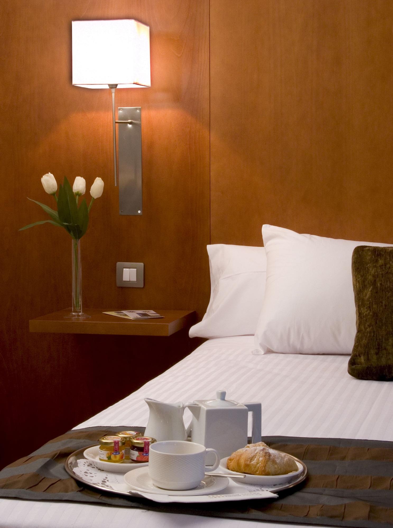 Hotel Xon'S Valencia Aldaia Room photo